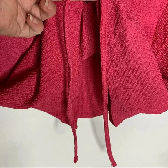 NWT Zara vneck keyhole bottom top medium - Picture 5 of 7